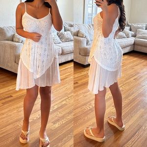 Beautiful lightweight crochet/linen white dress😍